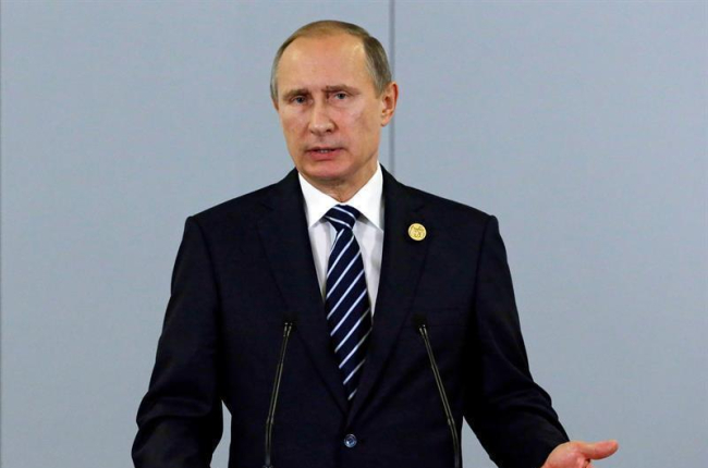 El presidente ruso, Vladímir Putin, durante una rueda de prensa con motivo de la décima cumbre del G20 celebrada en Antalya-EFE