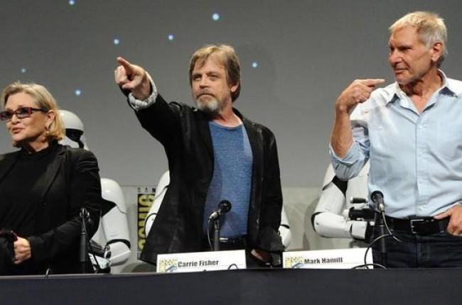 Carrie Fisher, Mark Hamill y Harrison Ford, en el Comic-Con de San Diego, en julio de este año.-AP / RICHARD SHOTWELL