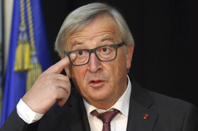 Jean-Claude Juncker, durante una declaración en Lisboa, el 30 de octubre.-/ AP / ARMANDO FRANCA