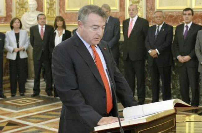 José Antonio Sánchez, nuevo presidente de RTVE, jura el cargo en el Congreso.-FOTO: Rtve
