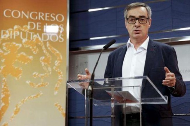El secretario general de Ciudadanos, José Manuel Villegas, ayer en una rueda de prensa en el Congreso.-SERGIO BARRENECHEA (EFE)