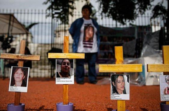 Instalación de denuncia de la violencia machista frente al Congreso de Argentina, en Buenos Aires, el pasado miércoles.-EFE / JUAN IGNACIO RONCORONI