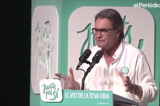Artur Mas, durante su intervención en un mitin de JxSí, en septiembre del 2015 en LHospitalet de Llobregat, durante la campaña del 27-S.-EL PERIÓDICO