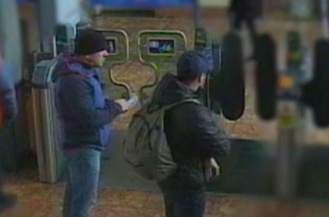 Scotland Yard publica nuevos vídeos de los sospechosos del envenenamiento de Skripal.-ATLAS