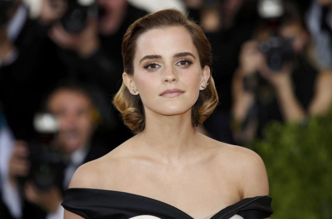 La actriz británica Emma Watson en la gala del MET.-REUTERS / EDUARDO MUNOZ