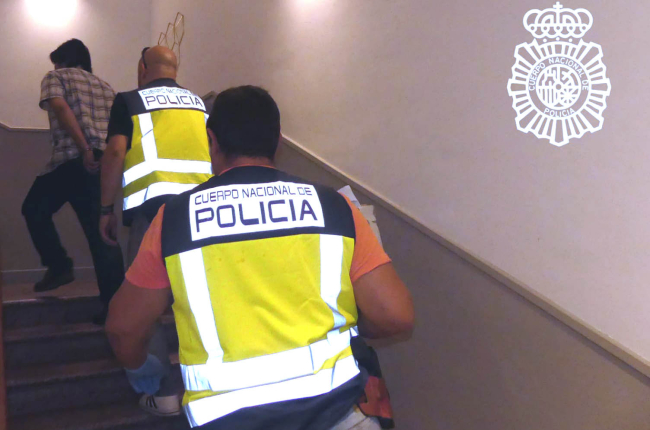 Detenido en Salamanca un pedófilo que grababa a menores al orinar en la calle. ICAL