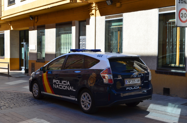 Coche de la Policía Nacional en Soria.-HDS