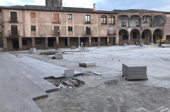 Obras en la plaza de Medinaceli-HDS