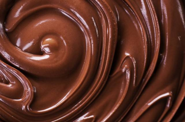 Investigadores británicos han encontrado vínculos entre el consumo diario de chocolate y el menor riesgo de enfermedades cardiacas.-Foto: ARCHIVO
