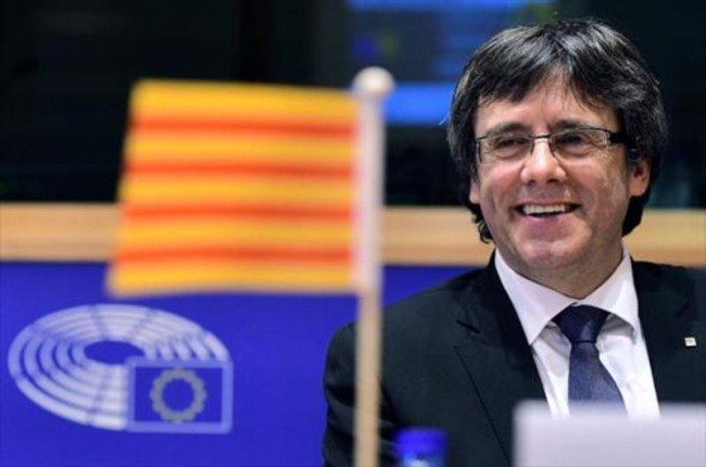 Carles Puigdemont, en un acto en el Parlamento Europeo en Bruselas, en enero.-EMMANUEL DUNAND (AFP)