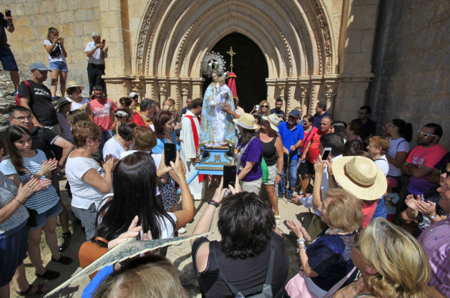 Romería de la Virgen de la Salud en la ermita de San Bartolomé.-MARIO TEJEDOR