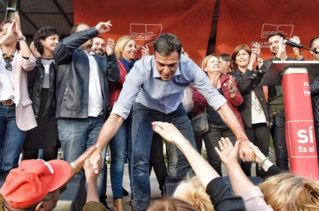 El candidato del PSOE a las primarias, Pedro Sánchez, en un acto en Sabadell-FERRAN SENDRA