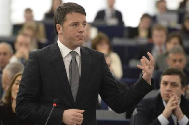 Matteo Renzi, en el Parlamento Europeo.-Foto: EFE / PATRICK SEEGER