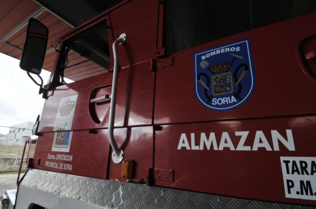 Maquinaria del parque de bomberos de Almazán.-HDS
