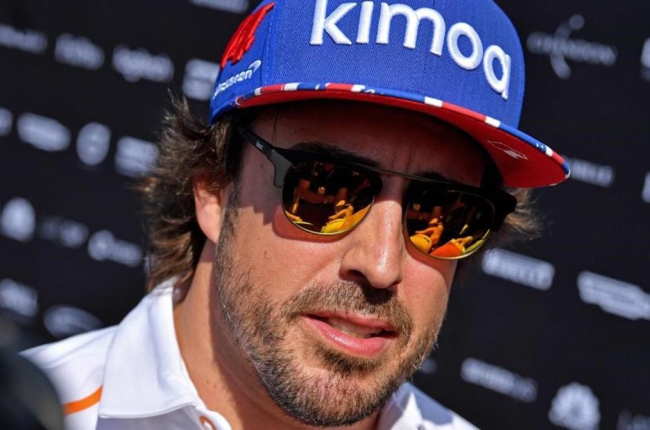 Fernando Alonso, hoy a su llegada al circuito británico de Silverstone-ANDREJ ISAKOVIC