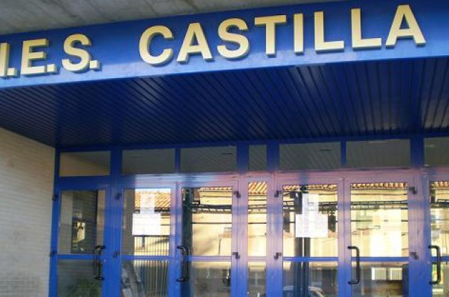 Imagen de archivo de la entrada del Ies Castilla, en Soria, uno de los centros seleccionados.-HDS