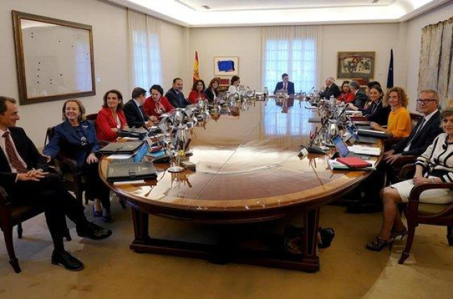Consejo de Ministros del primer Gobierno de Pedro Sánchez.-JOSÉ LUIS ROCA