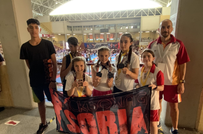 Los sorianos que compitieron en el Nacional de kickboxing. HDS