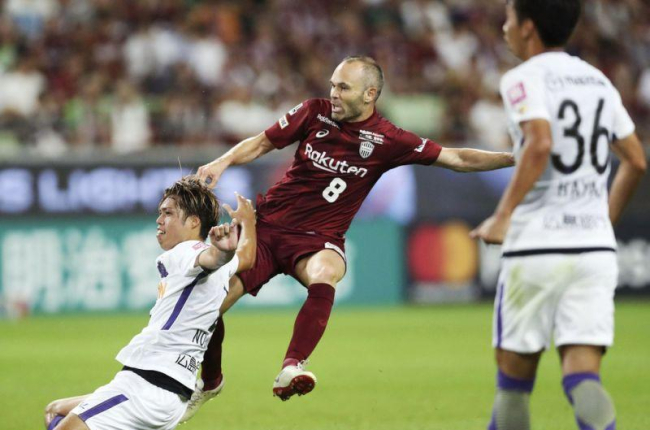 Andrés Iniesta, en su último partido con el Vissel Kobe.-TAKUMI SATO (AP)