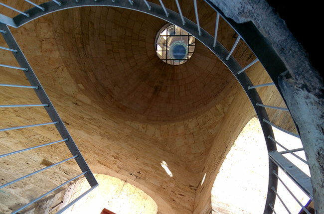 Escaleras de acceso a la torre de la Catedral.- A. H.
