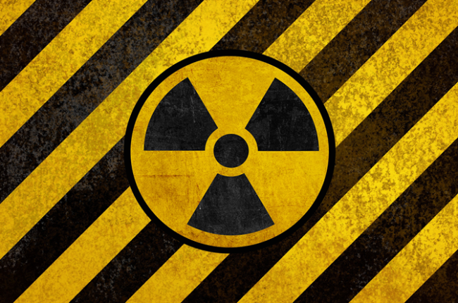 Hallados tres envases de sustancia radiactiva en una fábrica abandonada de Valladolid.