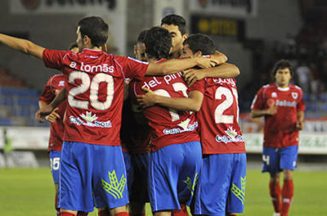 El Numancia no ganaba lejos de Los Pajaritos desde diciembre de 2012. / Diego Mayor-