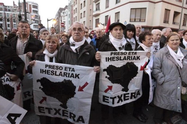 Manifestación de apoyo a los presos etarras.-EL PERIÓDICO / ARCHIVO