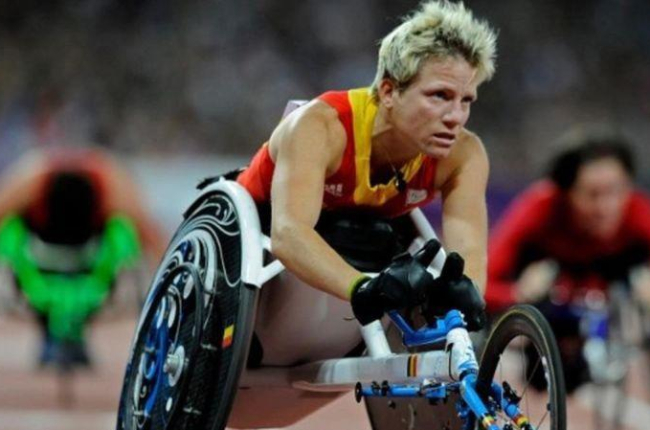Marieke Vervoort, en una carrera en silla de ruedas.-EL PERIÓDICO