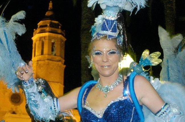 Una participante en el Carnaval de Sitges.-DIEGO CALDERÓN