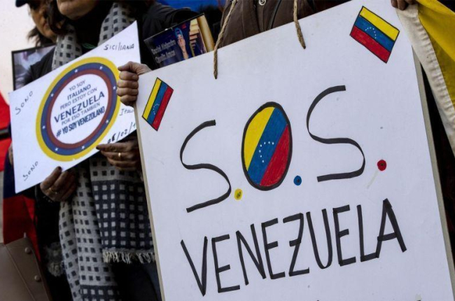 La situación en Venezuela es crítica y la comunidad internacional quiere una salida pacífica.-MASSIMO PERCOSSI / EPA/ANSA