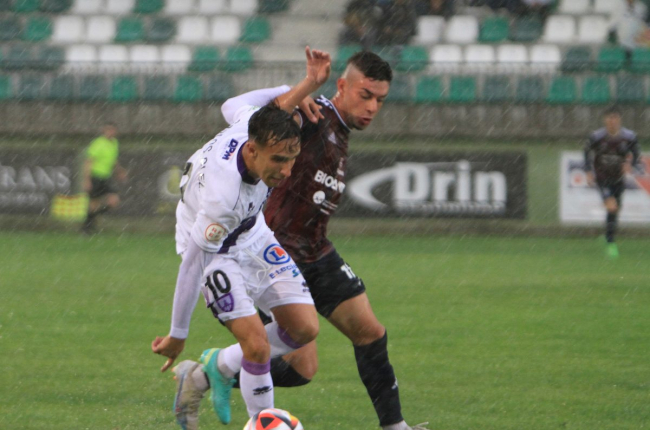 El CD Numancia comienza la temporada con derrota en Segovia