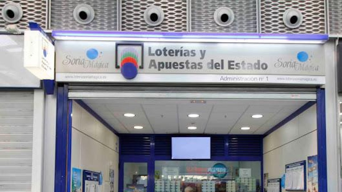 La administración de lotería de Camaretas vendió los décimos del primer premio en el sorteo de la Lotería nacional.
