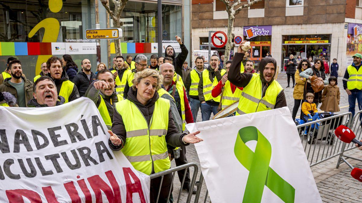Después de las tractoradas las manifestaciones se realizaron a pie