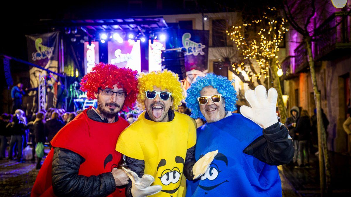 Aunque las condiciones no acompañaban, finalmente el Carnaval comenzó