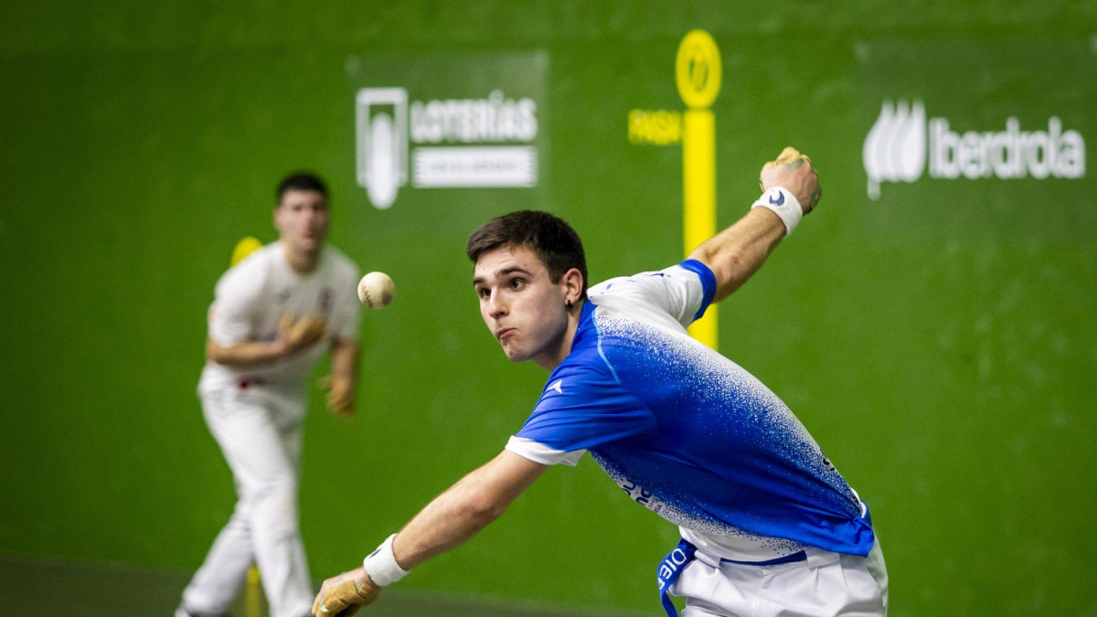 Partido entre Larrañaga y Txoperena