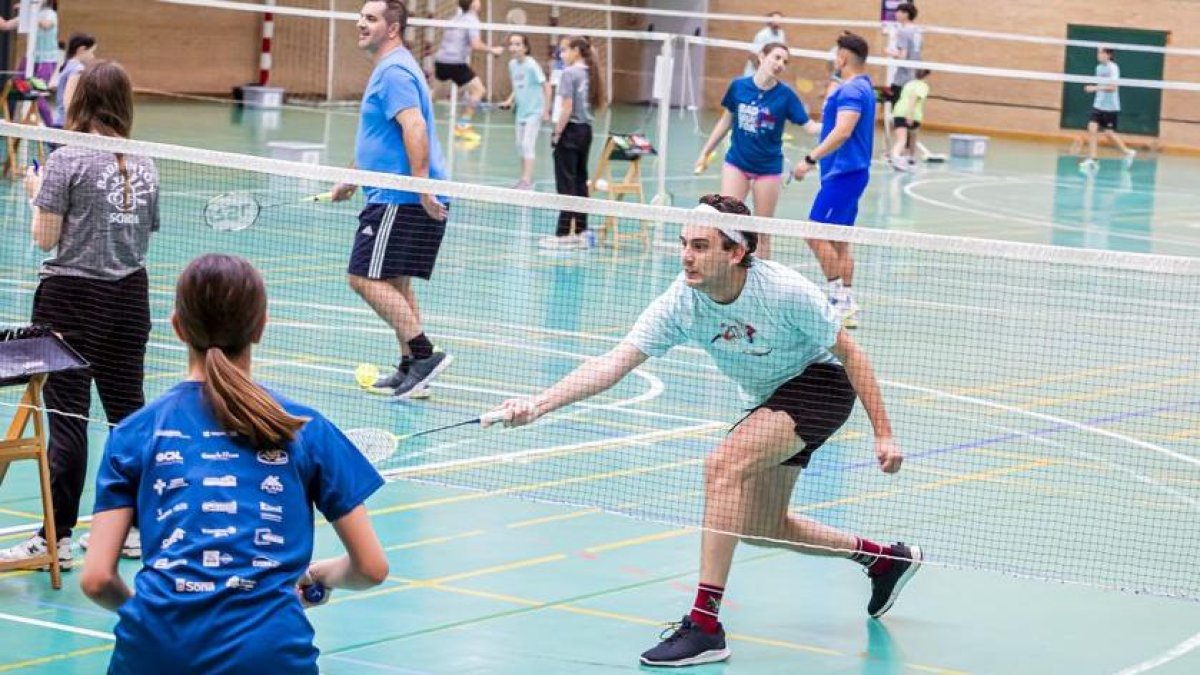 Más de 150 jugadores en las pistas del Fuente del Rey