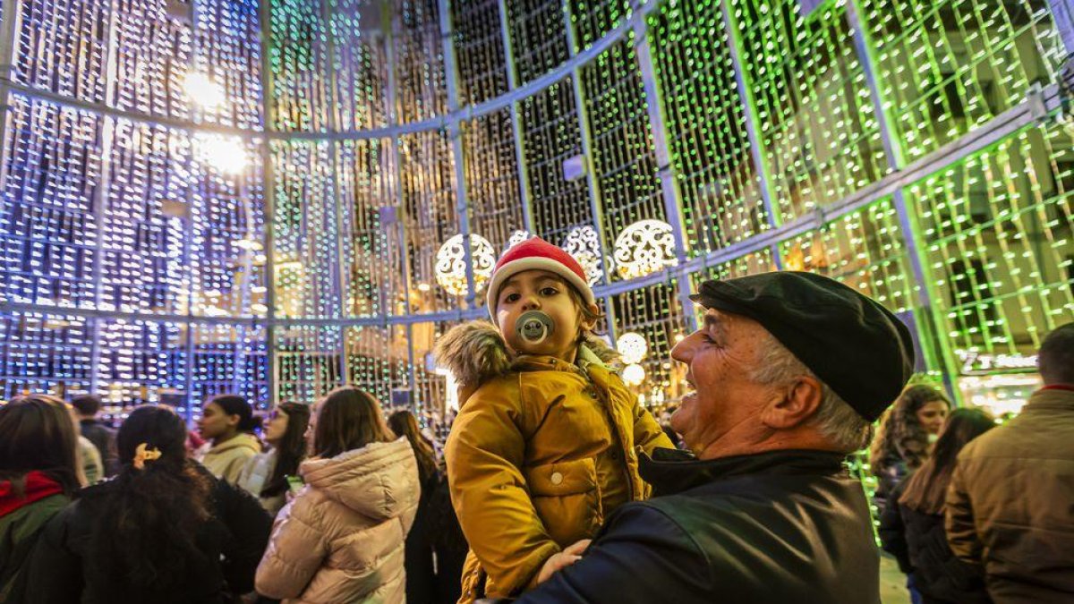 El encendido hizo las delicias de todos los asistentes