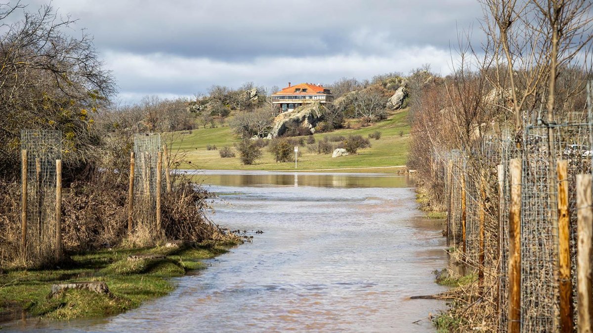 La borrasca Jana desborda las márgenes del Duero y alguno de sus afluentes en Soria.
