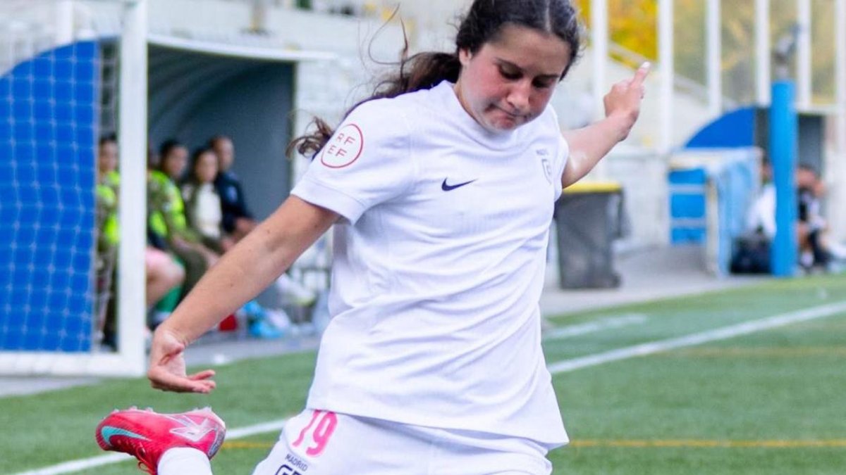 Zaira Gallardo cumple con su sueño de debutar en Primera División.