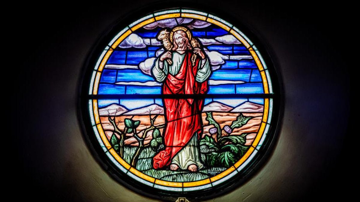 Una recogida pero hermosa iglesia entre el vasto patrimonio religioso de la villa episcopal