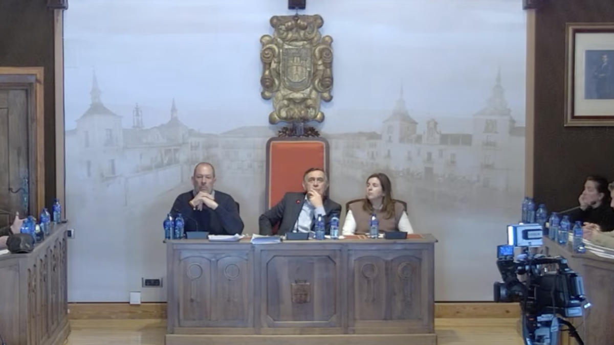 Corporación de El Burgo en el pasado pleno.