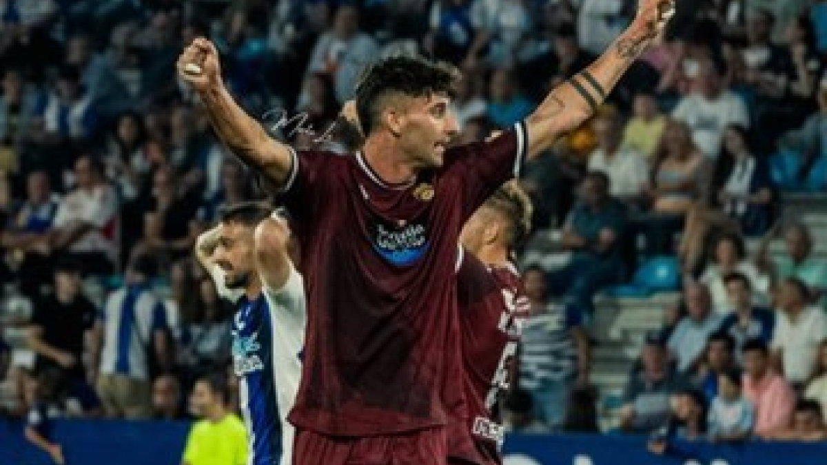 Alain Ribeiro es el máximo goleador del Pontevedra en Primera RFEF con 9 goles.