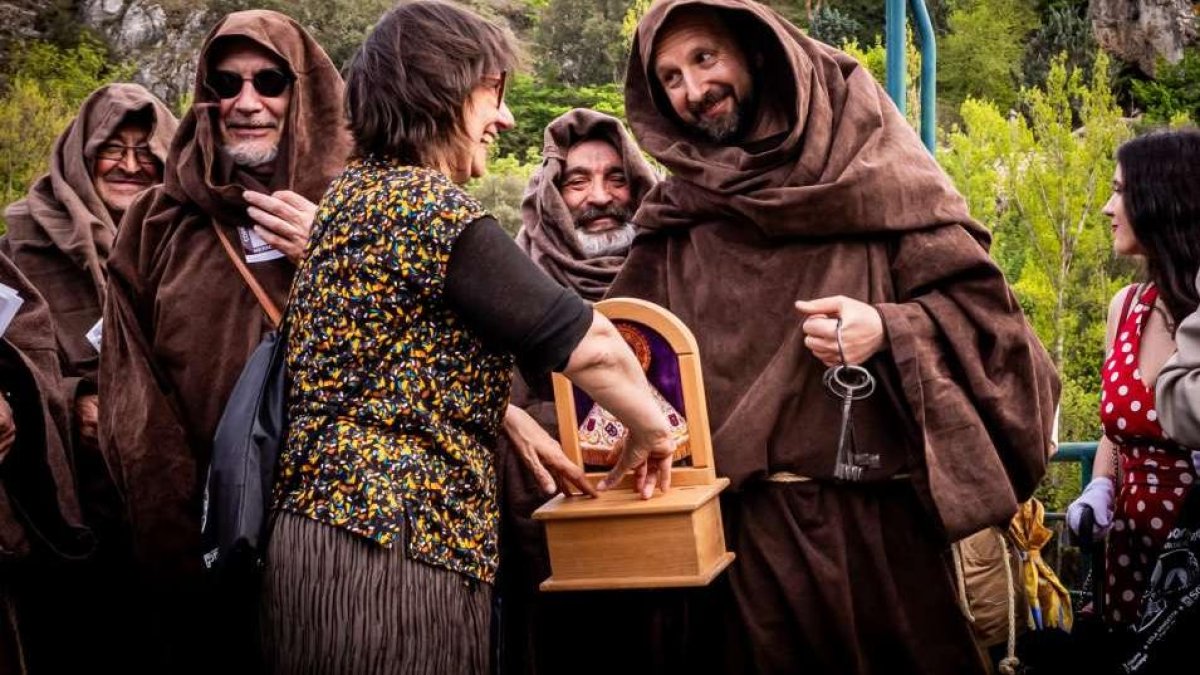 Una fiesta literaria para rendir homenaje a Juan Antonio Gaya Nuño y su obra El Santero de San Saturio