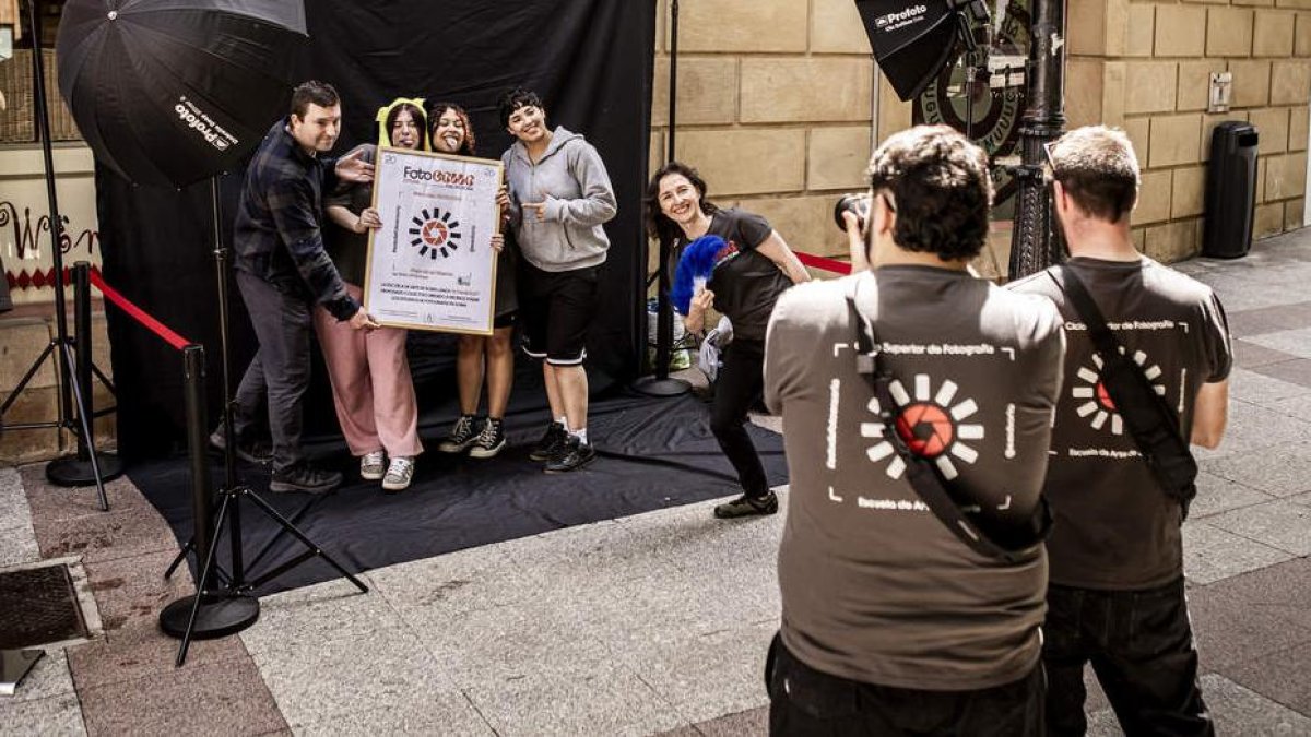Fotobollo para mostrar los estudios de fotografia de la Escuela de artes