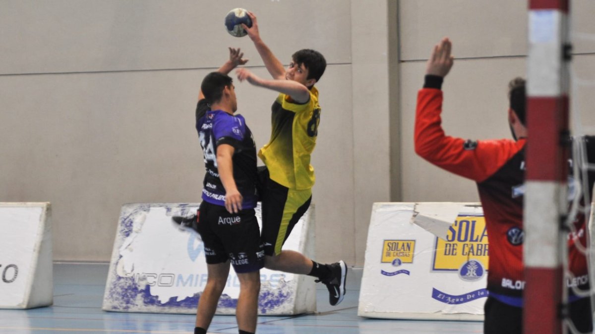 Dos partidos vitales para conocer el futuro del conjunto amarillo. HDS