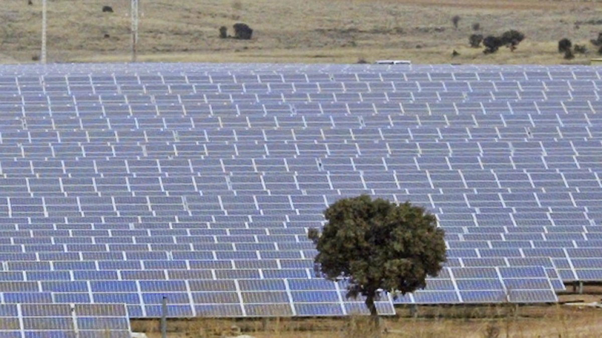 Módulos fotovoltaicos.-HDS