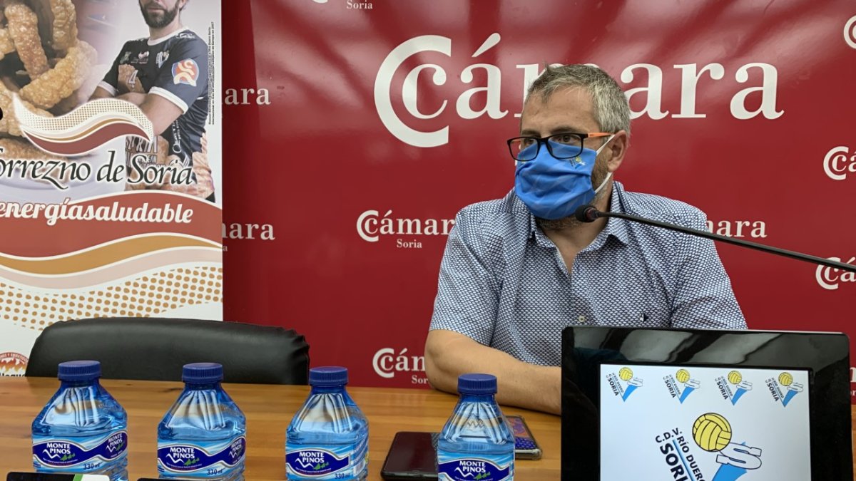 Alfredo Cabrerizo presentó ayer la campaña de abonos del Río Duero para este curso 2020-2021. HDS