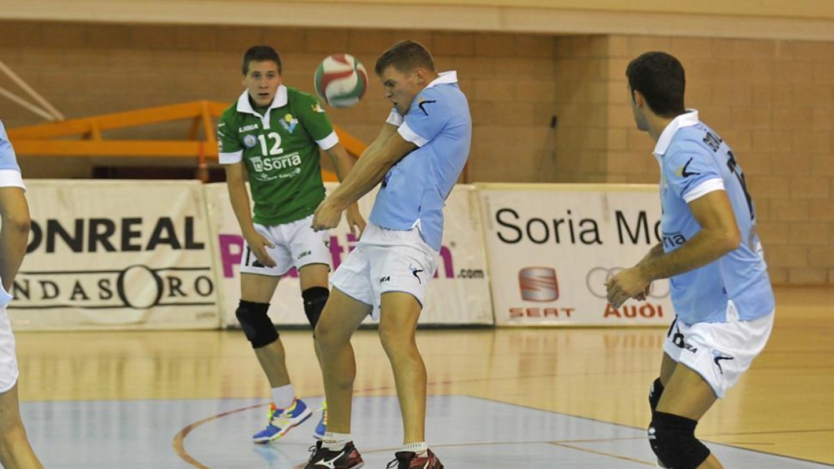 El Río Duero ya ganó la temporada pasada a los turolenses en Los Pajaritos.-VALENTÍN GUISANDE