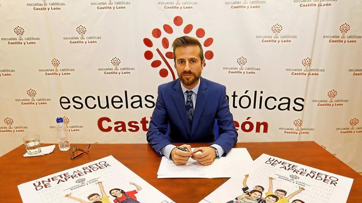 Leandro Roldán, secretario autonómico de Escuelas Católicas.-J.M. LOSTAU