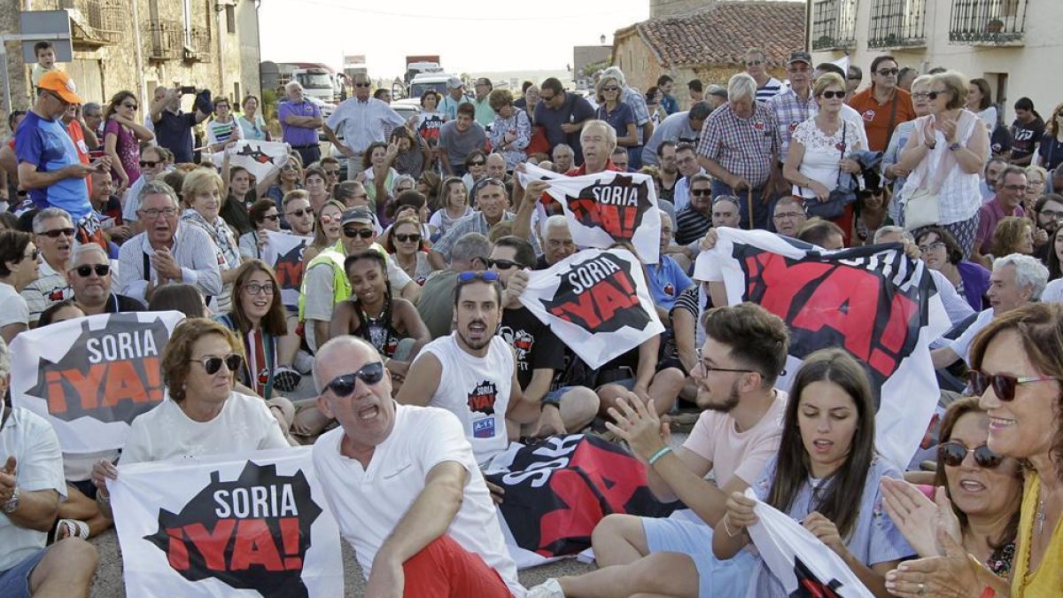Movilización de Soria Ya en Villaciervos, en aquella ocasión reclamando avances en la A-11. HDS
